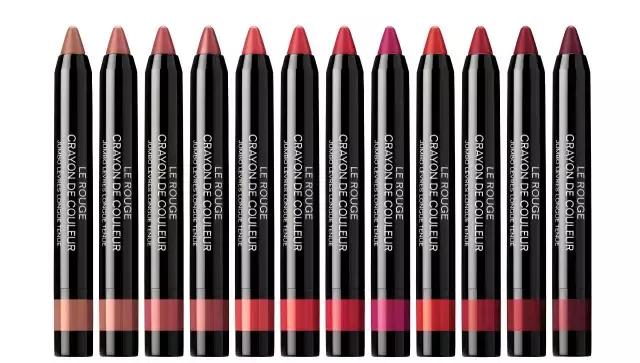 收到老公的礼物我哭了,老公第一次给我买的礼物