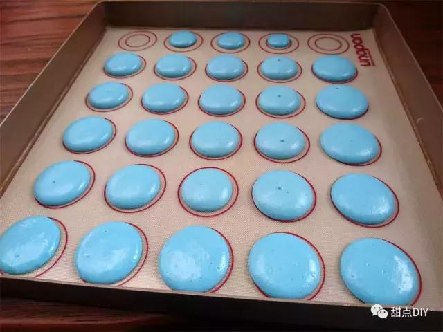 经典马卡龙教程,法式马卡龙和意式马卡龙哪个简单