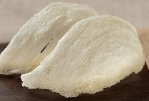 燕窝能吃吗燕窝是什么样的,今天炖的燕窝明天能够吃不