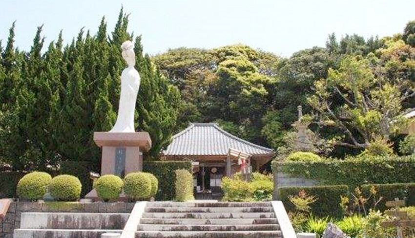 杨贵妃坟墓在日本,杨贵妃在日本的墓是真的吗