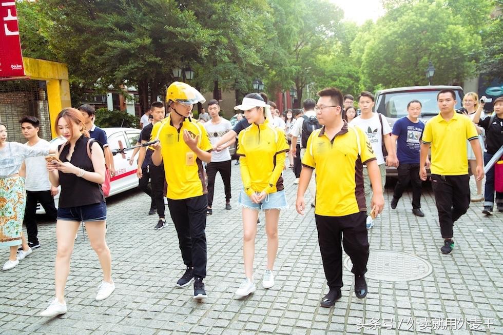 张馨予华妃和蒋欣,赵丽颖蒋欣张馨予