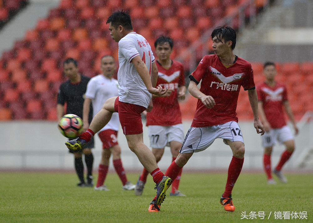 下雨天做的运动,下雨天室内做什么运动
