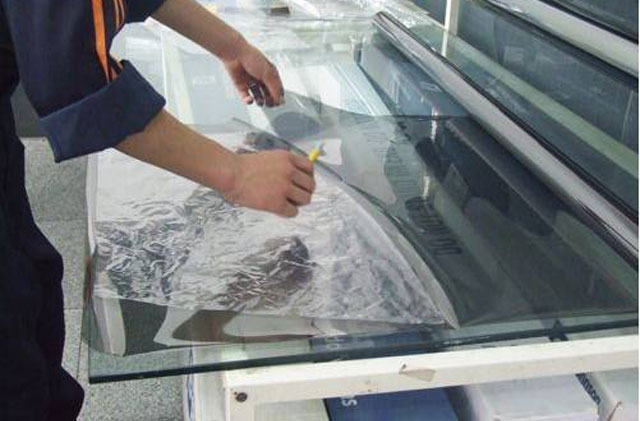 汽车贴膜的十大注意事项,汽车贴膜常见问题和处理方法