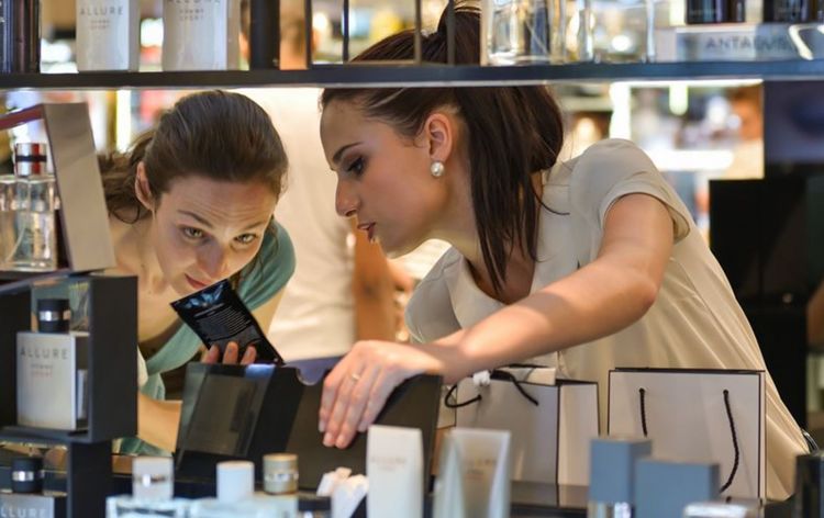 美丽的巴黎完全版,美丽的巴黎之旅视频