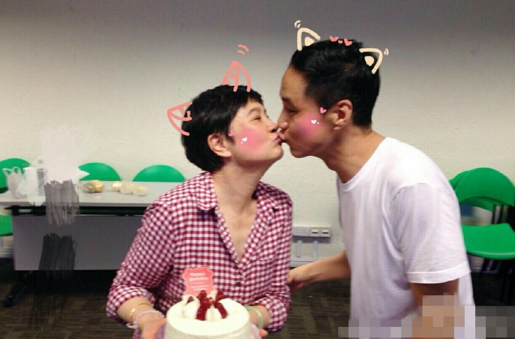 冯远征梁丹妮爱情视频,冯远征梁丹妮恩爱视频