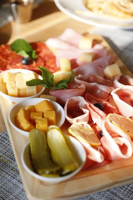 郑州比较合适情侣约会的餐厅,郑州情侣必打卡餐厅推荐