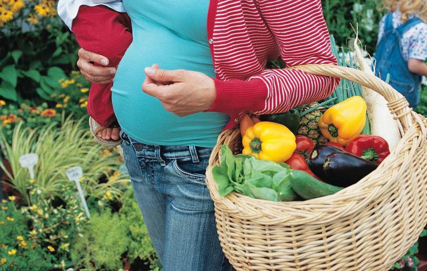 七种因素引起早产,这8种伤胎行为孕妈必须要避免