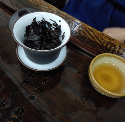 这壶老茶，能品出多少味道？