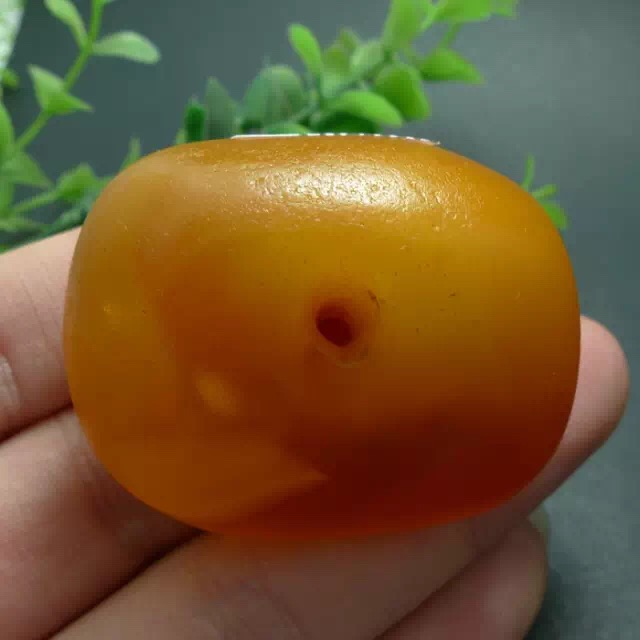 老蜜蜡真假鉴别最简单方法,老蜜蜡鉴别视频大全