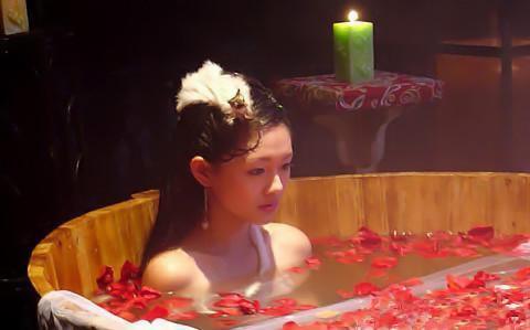 杨幂迷倒众生,女星惊艳写真集杨幂张天爱