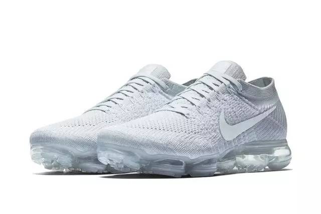 nike一鞋多搭不重样,nike一次出来两双好穿的篮球鞋