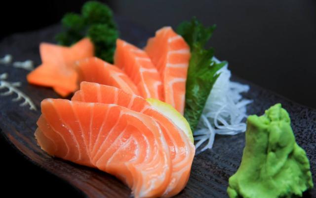 厦门味道生猛的螃蟹让人胃口大开,10块钱一只的螃蟹到底是什么味道