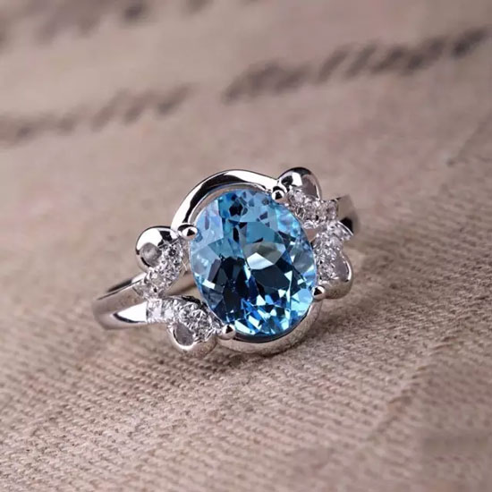 低调豪华有内涵的珠宝最合适,逛了一圈选到自己喜欢的东西了