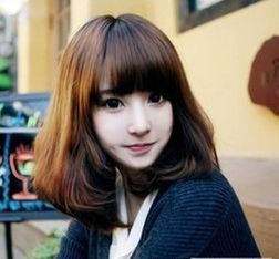 发际线低额头窄小脸合适什么发型,40岁小脸发型女2021流行发型