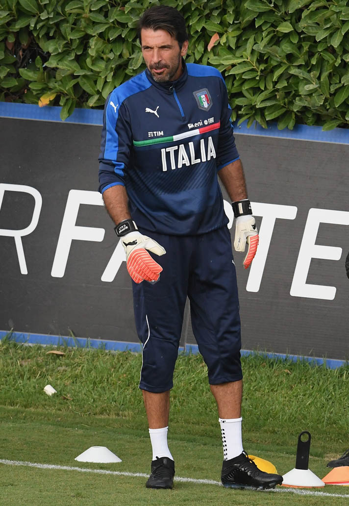 pumafuture足球鞋中端和低端区别,puma足球鞋顶级和次顶级区别