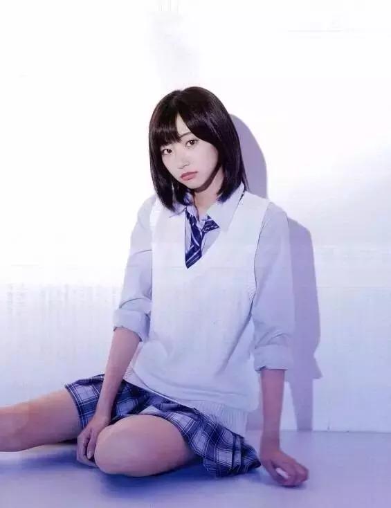 三吉彩花无美颜无滤镜素颜高清,三吉彩花短发美图高清