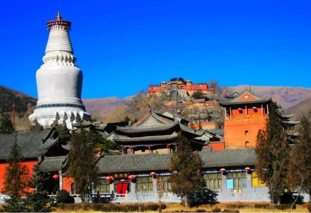 四大佛教名山象征着什么,四大佛教名山哪个面积大