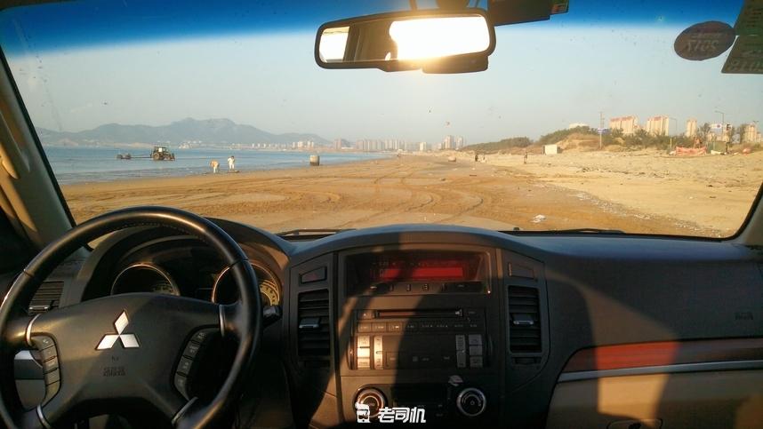 帕杰罗陆巡霸道有什么差别,越野三菱山猫帕杰罗