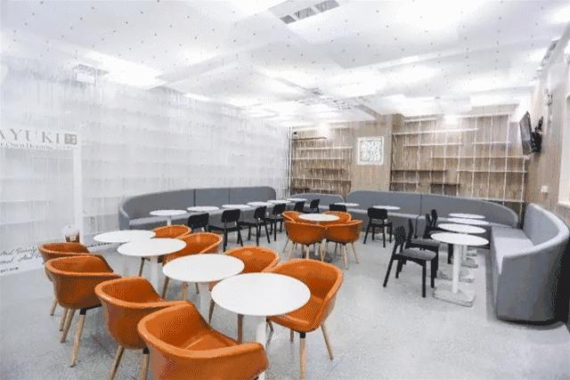 如果你喜欢喝这杯茶，也许我能够请你｜奈雪