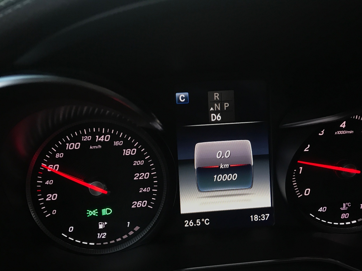 奔驰glc300动感驾驶感受,奔驰glc300l测评自动刹车