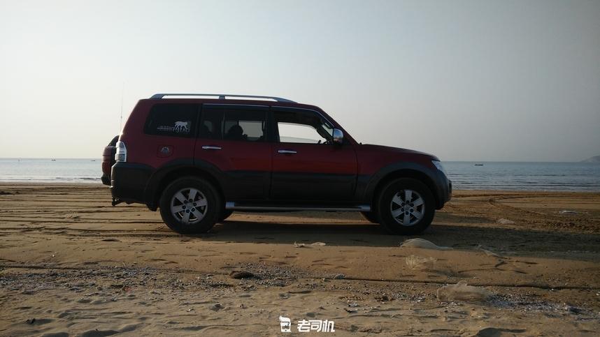 帕杰罗陆巡霸道有什么差别,越野三菱山猫帕杰罗