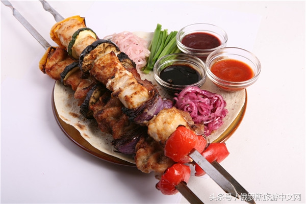 俄罗斯烤肉和牛排哪个好吃,俄罗斯烤肉种类