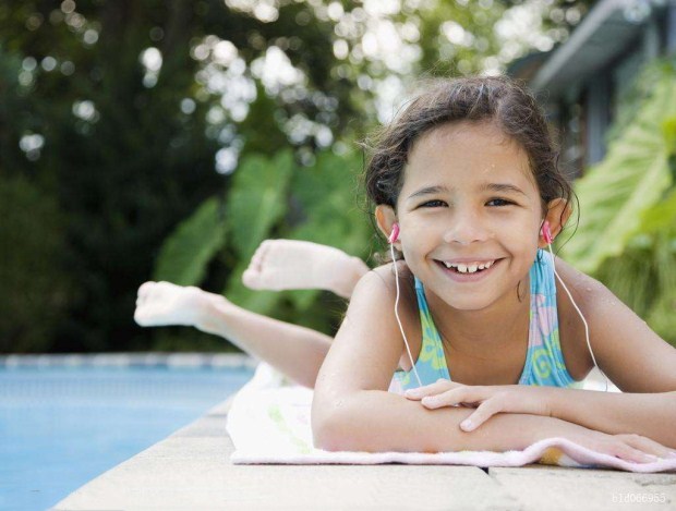 最合适小学生学英语的歌中英文,最合适学英语的100首经典英文歌曲