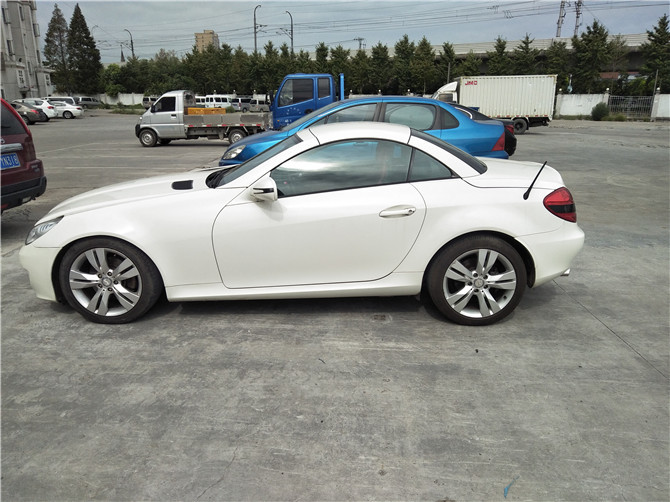 5万公里奔驰slk老车值得购买吗,10万能够买到哪款奔驰slk