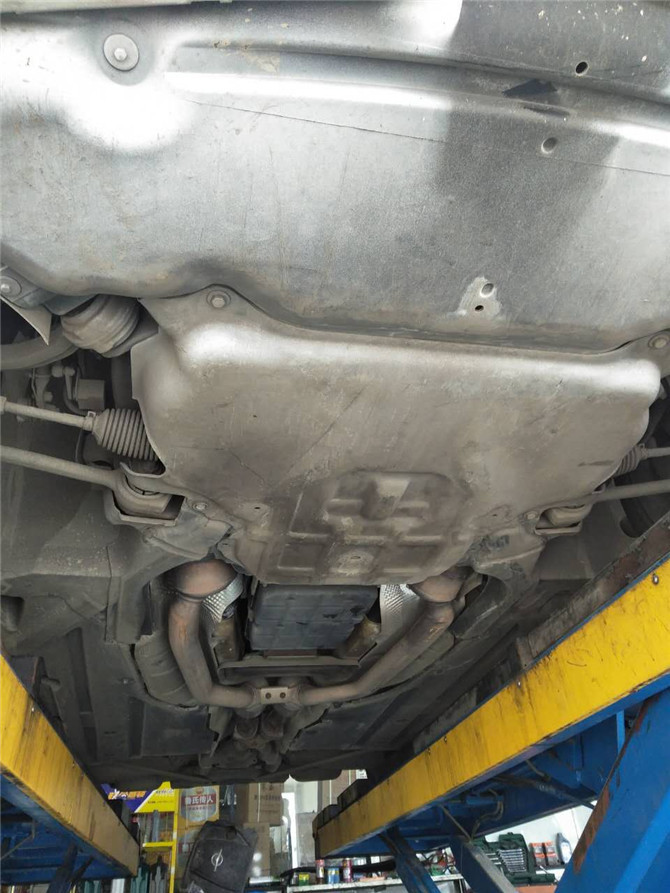 5万公里奔驰slk老车值得购买吗,10万能够买到哪款奔驰slk