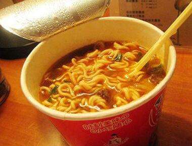 吃一次夜宵对身体有什么危害吗,吃夜宵的好处和坏处有什么区别