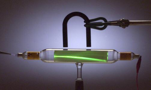 特斯拉反重力飞行原理,尼古拉特斯拉的飞碟原理