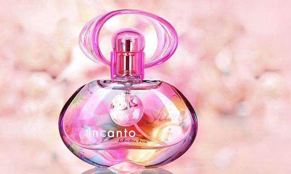 少女心炸裂！小萝莉必入梦幻香水