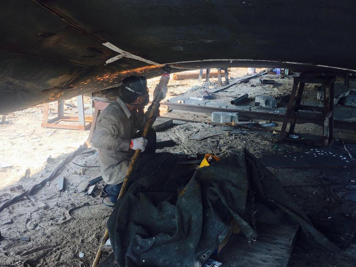 一艘渔船是怎样建造成的？这群北海匠人用一辈子来告诉你答案