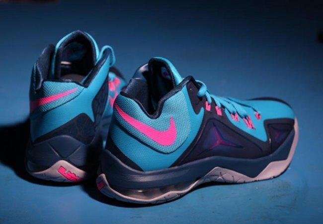 詹姆斯支线使节7代实战测评,詹姆斯使节系列是支线吗