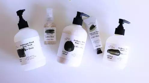 HM、Forever21又作妖，居然还敢抢CHANEL、Dior的饭碗？