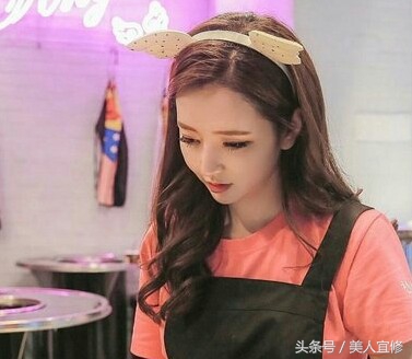 隐形烫全烫卷发发型图片,烟花烫卷发男生发型