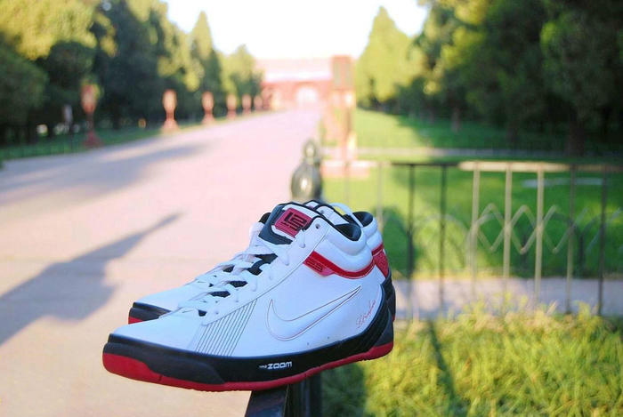 詹姆斯支线使节7代实战测评,詹姆斯使节系列是支线吗