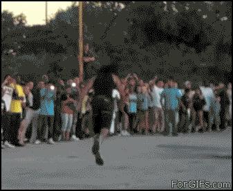 范老师说老公不懂事，很是怨念，说着说着哭了起来