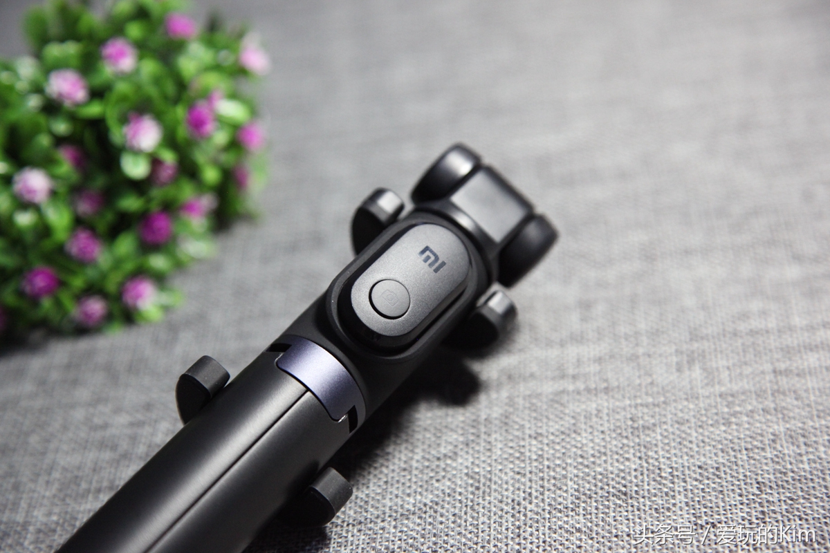 小米蓝牙支架自拍杆使用方法,小米手机支架三脚架自拍杆一体