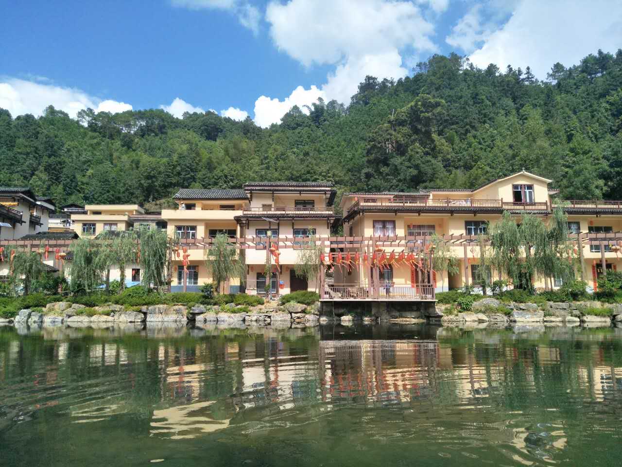 探秘神秘瑶寨,探千年神秘古瑶寨