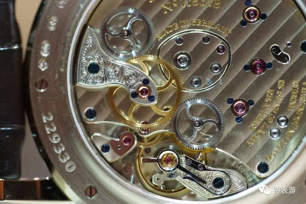 朗格走世界图片,朗格诵读