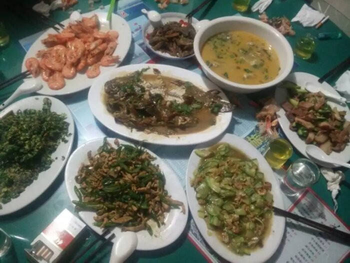 日照海捕海鲜有哪些,日照赶海后抓到的海鲜去哪儿吃