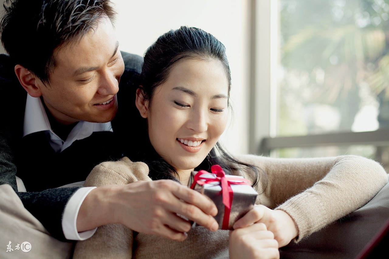 一婚难幸福二婚到老的生肖男人,最容易找老公的3个生肖男