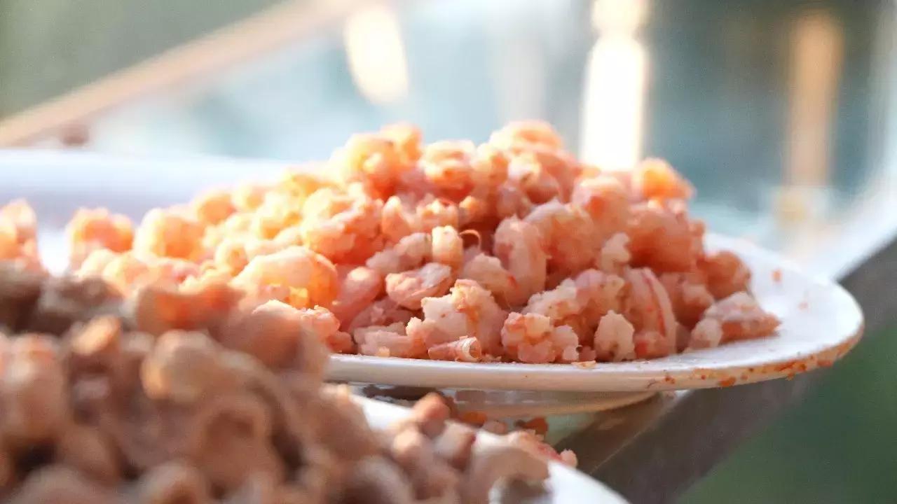 百万厦门人夏天最惦记的一碗面！一锅虾汤熬了20年！