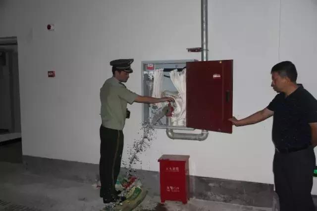 高层住宅小区存在的消防安全问题,老式小区消防隐患不容忽视