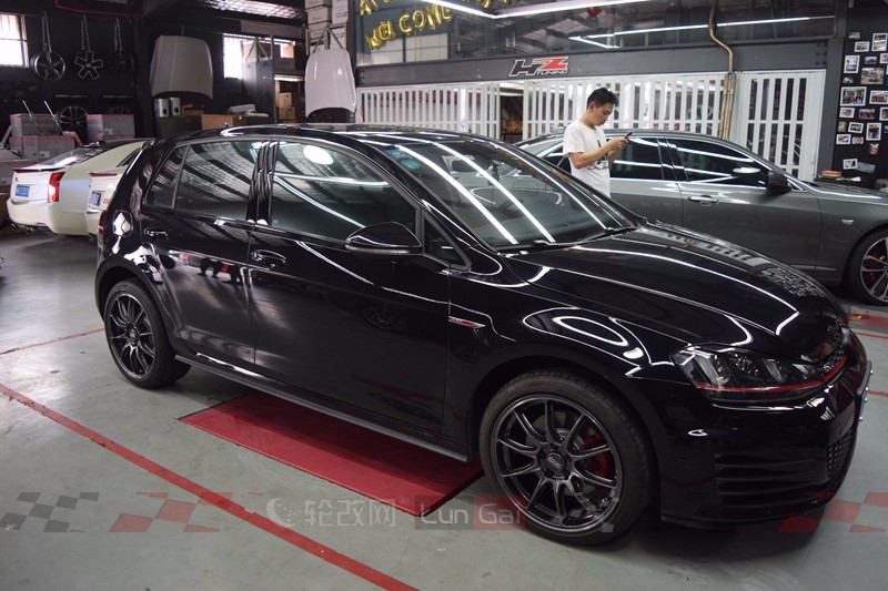 神车改装,高尔夫7.5代升级17寸gti轮毂