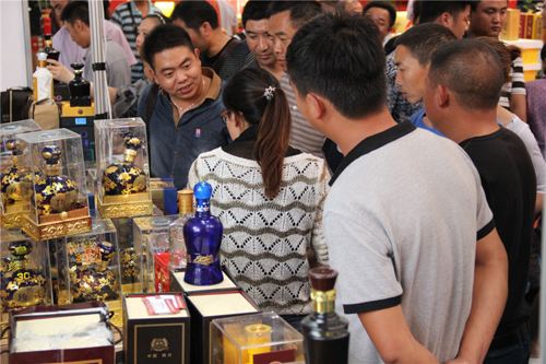 三天后，数万人将涌向贵阳，但求一醉