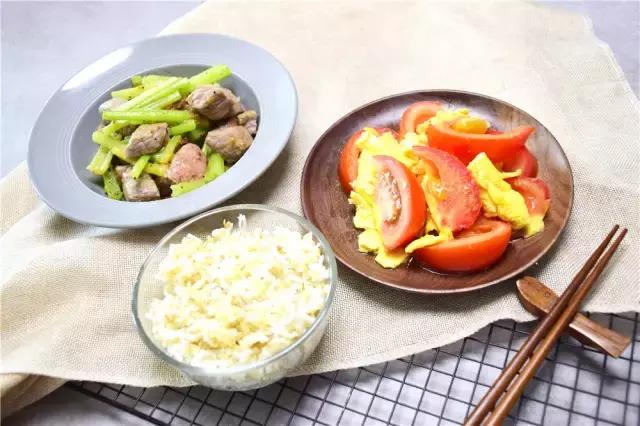 增肌饮食食谱大全图片,新手减脂增肌食谱保存