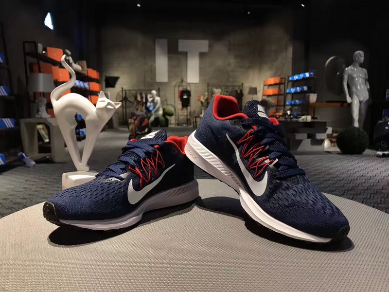 nike登月跑鞋合适跑步吗,nike登月鞋合适夏天穿吗