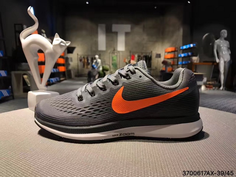 nike登月跑鞋合适跑步吗,nike登月鞋合适夏天穿吗